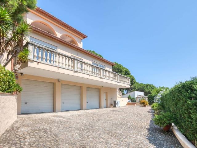Terreno en venta en Baix Empordà, Catalunya