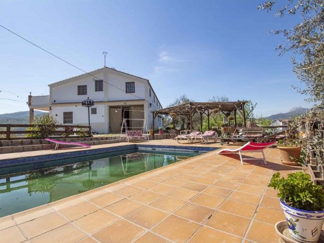 Terreno en venta en Riogordo