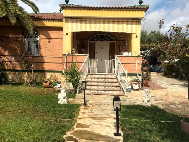 Terreno en venta en Linares, Andalucía