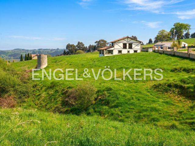 Terreno en venta en San Vicente De La Barquera, Cantabria