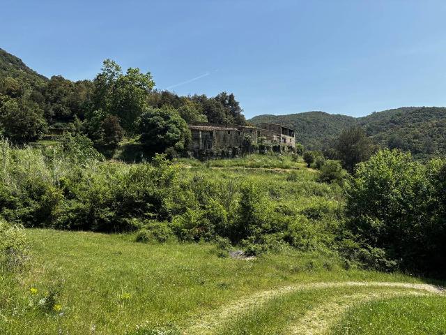 Terreno en venta en Garrotxa, Catalunya