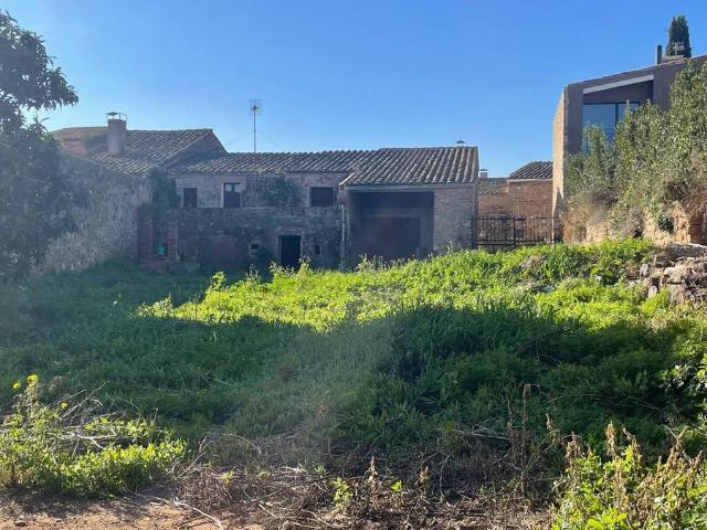 Terreno en venta en Saus