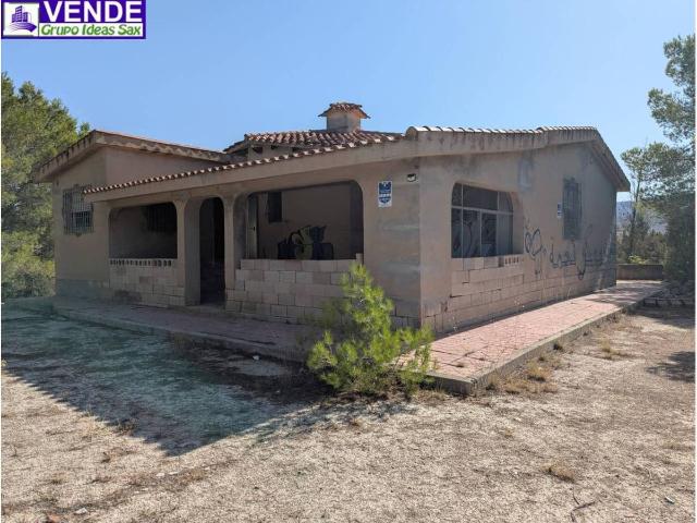 Terreno en venta en Sax, Alacant / Alicante