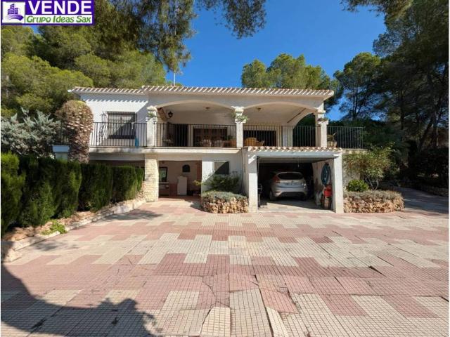 Terreno en venta en Sax, María Moliner