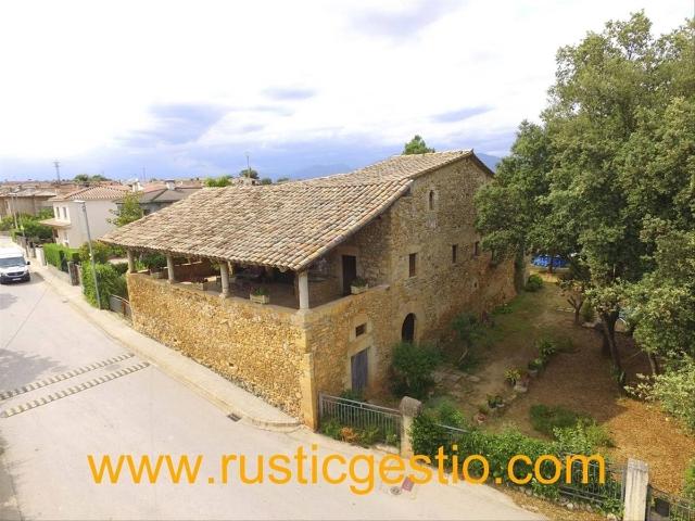 Terreno en venta en Pla de l'Estany, Catalunya