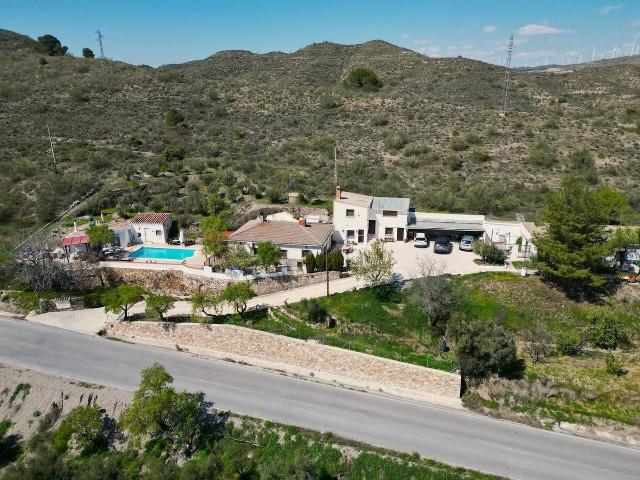 Terreno en venta en Serón, Almería