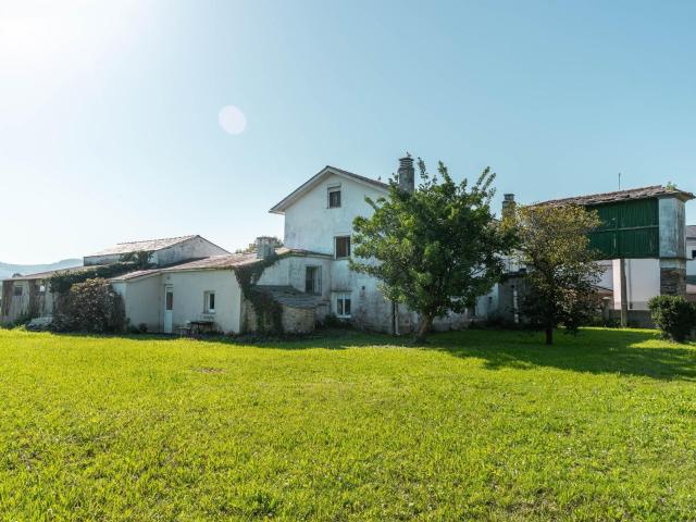 Villa en venta en Tapia De Casariego, San Blas