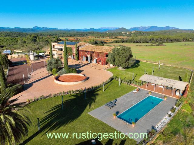 Terreno en venta en Alt Empordà, Catalunya