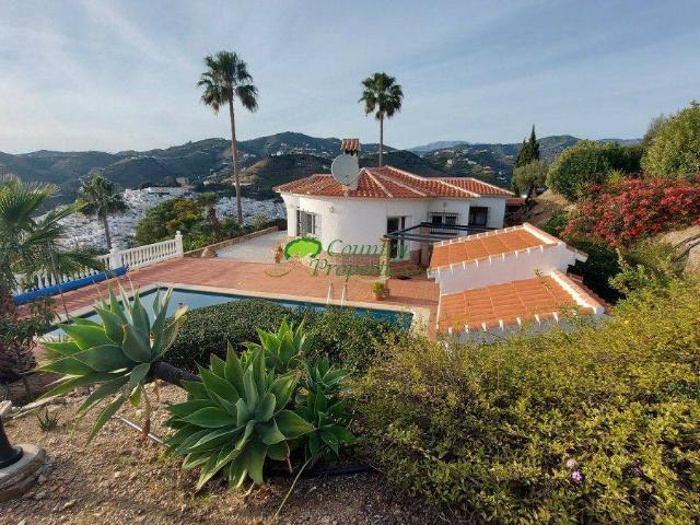 Terreno en venta en Torrox