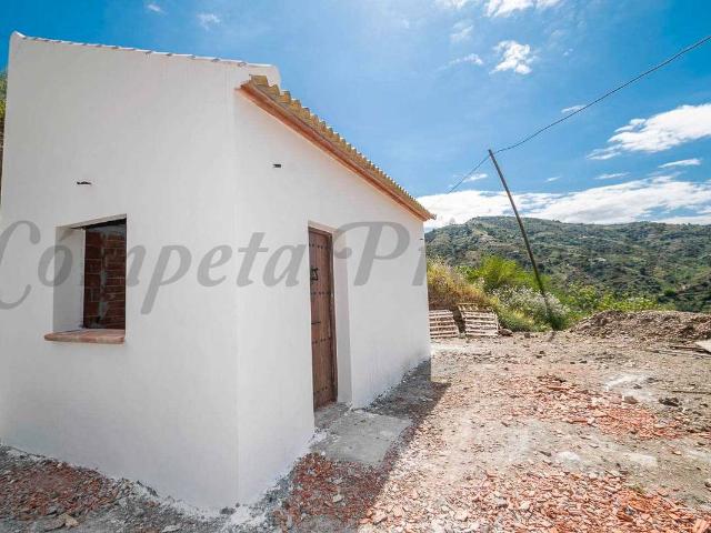 Terreno en venta en Torrox