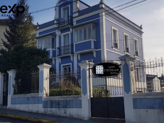 Villa en venta en Trabada, A Granxa