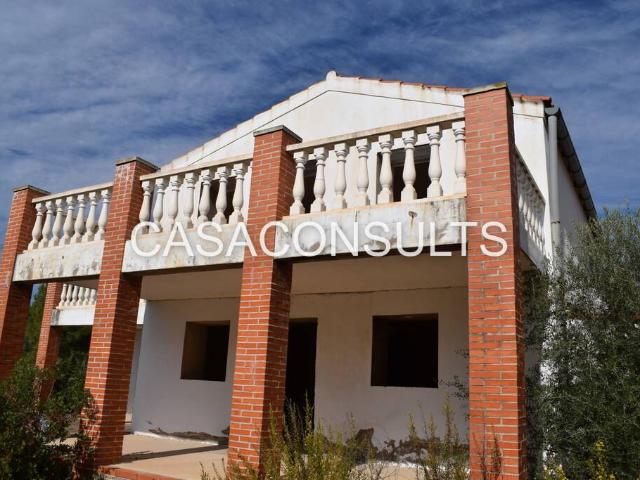 Terreno en venta en Vall D'alba, Valencia