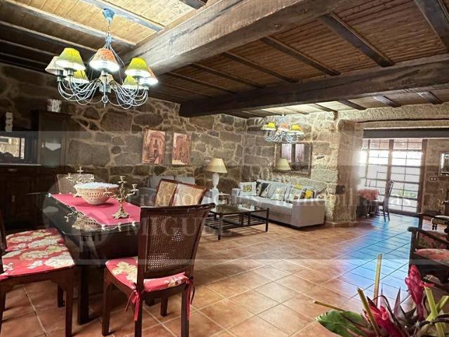 Terreno en venta en Verín