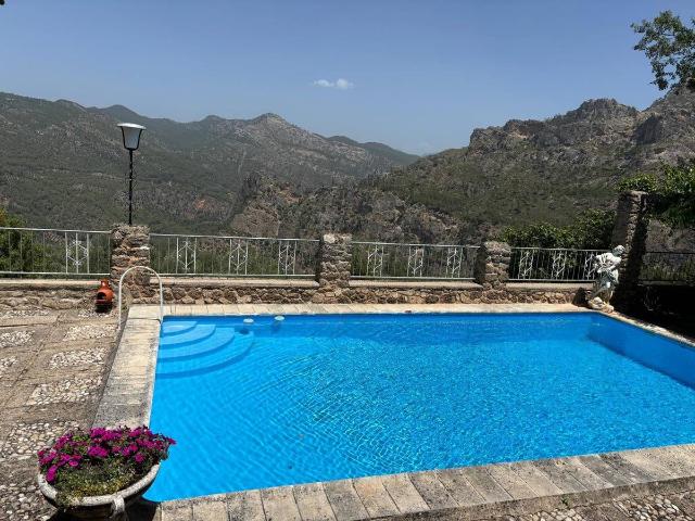 Terreno en venta en Villanueva Del Arzobispo, Andalucía