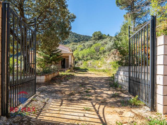 Terreno en venta en Yunquera