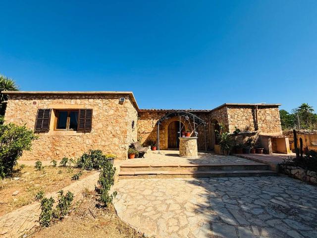 Terreno en venta en Migjorn, Baleares