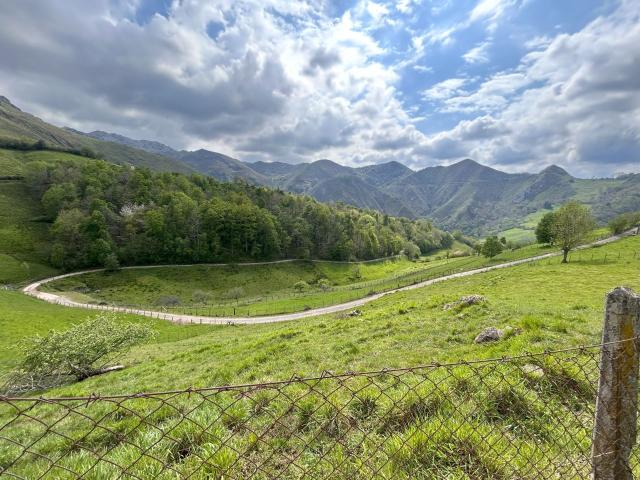 Casa Rural en venta en Onís, Llanu de Con