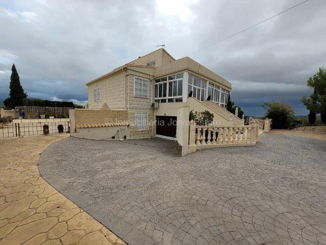 Casa en venta en Relleu