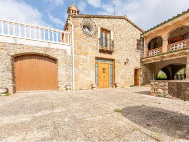 Terreno en venta en Cabanelles, Girona