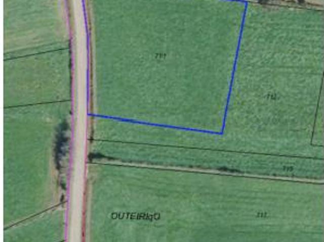 Terreno en venta en Lalín