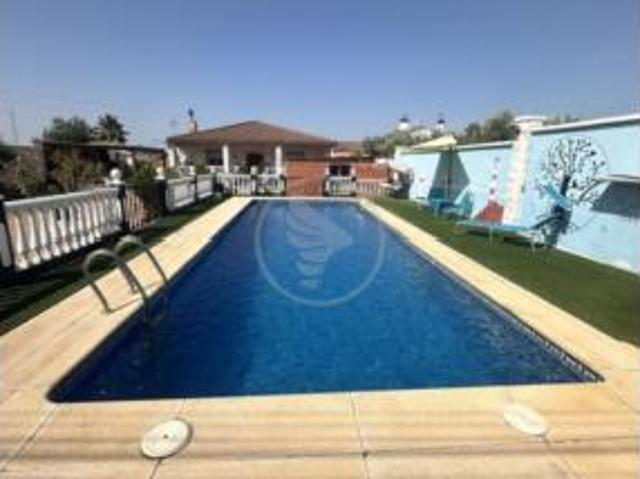 Terreno en venta en Linares, Andalucía