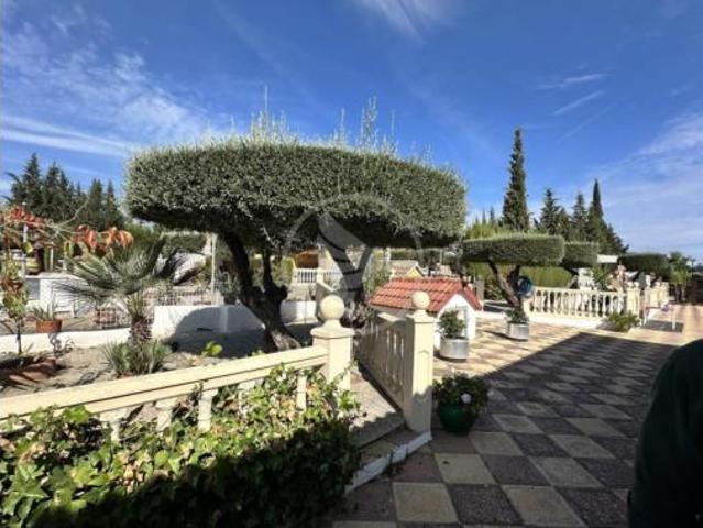 Terreno en venta en Linares, Andalucía