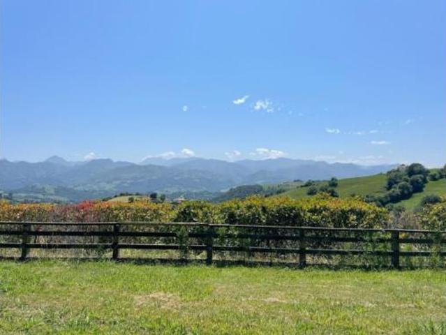 Terreno en venta en Arriondas / Les Arriondes, Parres