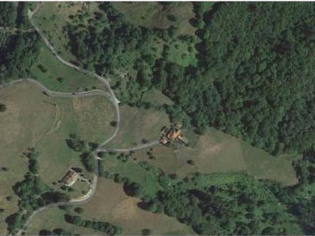 Terreno en venta en La Peruyal, Parres