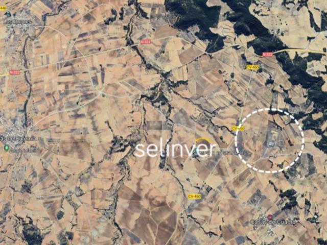 Terreno en venta en Requena, València / Valencia