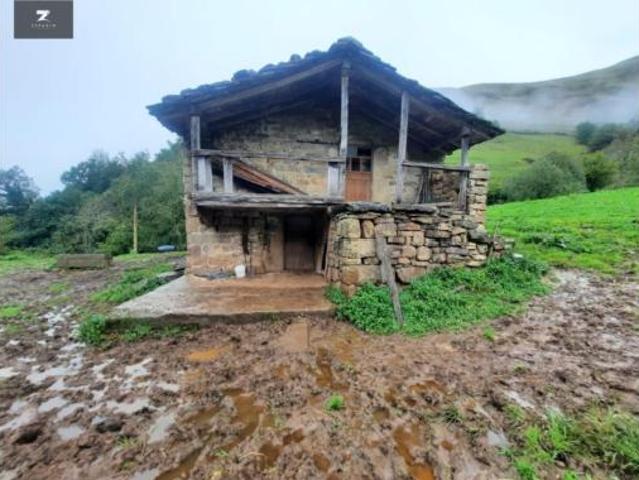 Terreno en venta en Vega de Pas, Cantabria