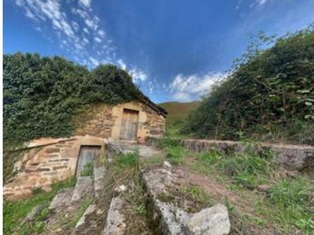 Casa en venta en Vega De Pas, Cantabria