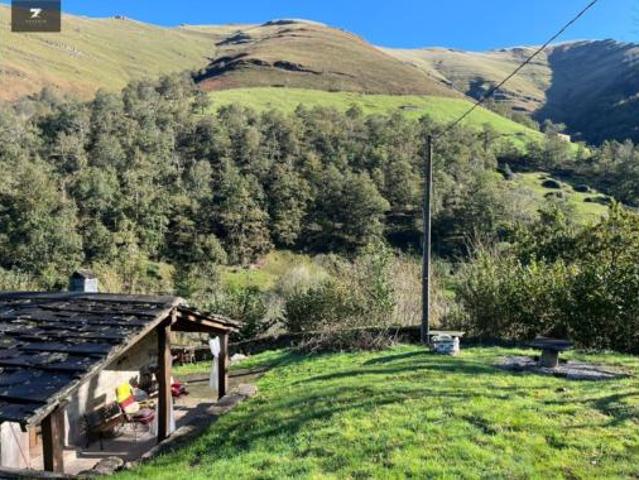 Terreno en venta en Vega de Pas, Cantabria