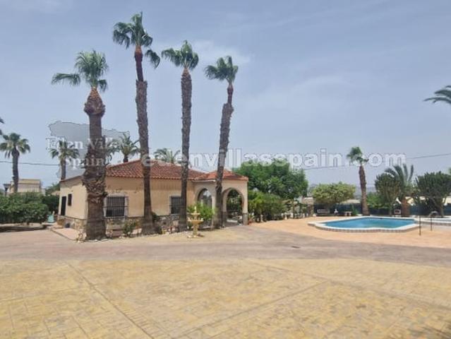 Casa Rural en venta en l'Eixample, Alicante