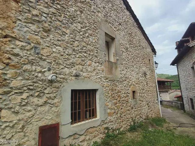 Casa Rural en venta en La Pernal, Cabrales