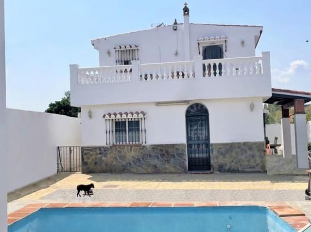Casa Rural en venta en Cártama, Málaga