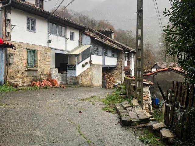 Casa Rural en venta en Caso, Veneros