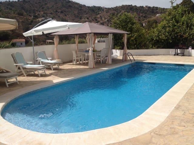 Casa Rural en venta en Comares, Barriada los Ventorros