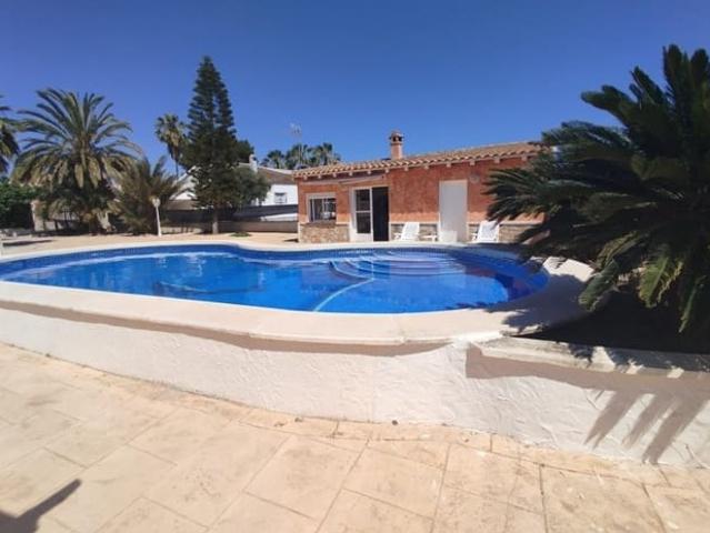 Casa Rural en venta en Dolores