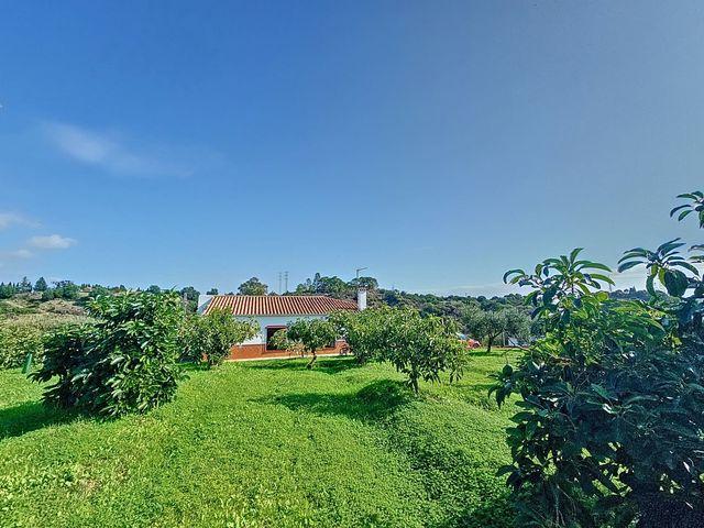 Casa Rural en venta en Garden Beach, Estepona