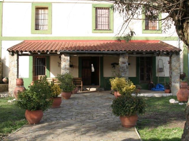 Casa Rural en venta en Garciaz, Extremadura