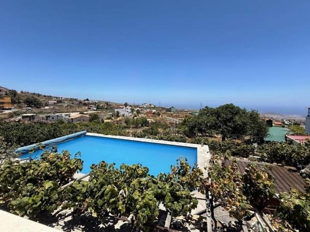 Casa Rural en venta en Los Cuervos, Granadilla de Abona