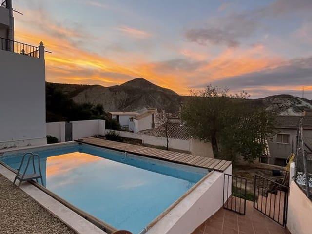 Casa Rural en venta en Hinojares, Andalucía