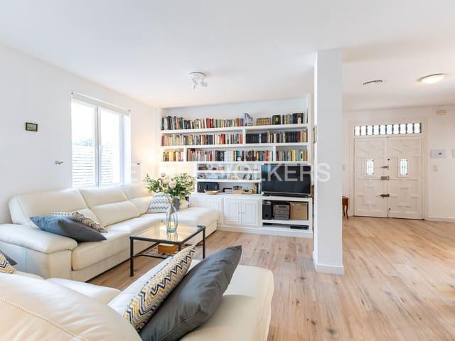 Casa Rural en venta en Las Rozas De Madrid