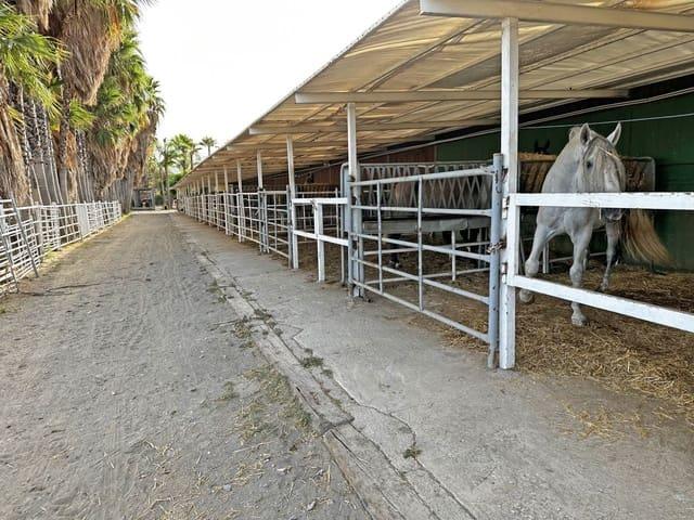 Casa Rural en venta en El Perchel, Málaga