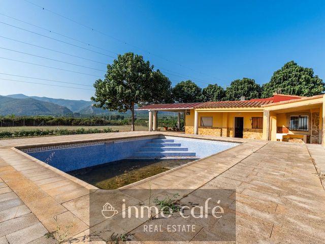 Casa Rural en venta en Montesa, València / Valencia