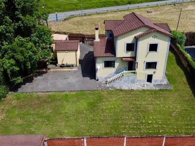 Casa Rural en venta en Oviedo, Casco Antiguo