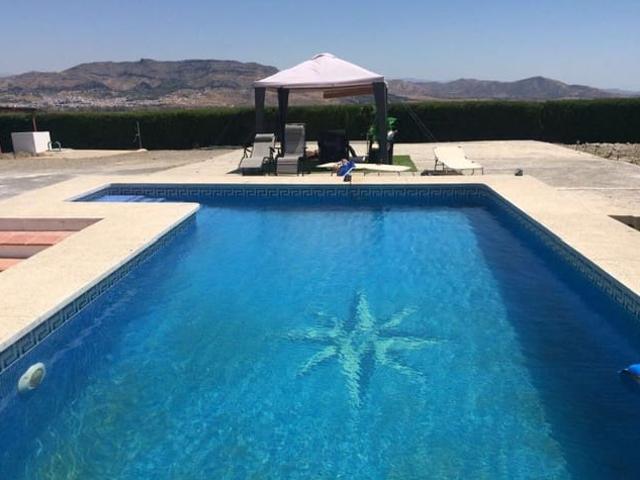 Casa Rural en venta en Pizarra, Málaga