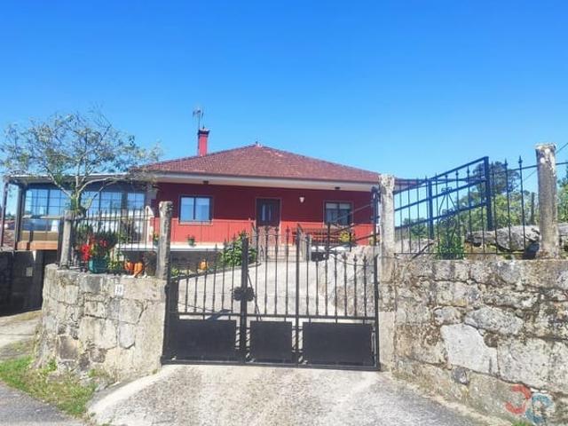 Casa Rural en venta en Ponte Caldelas, Pontevedra