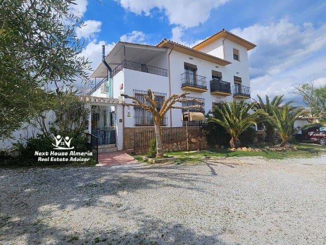 Casa Rural en venta en Pozo Alcón, Andalucía