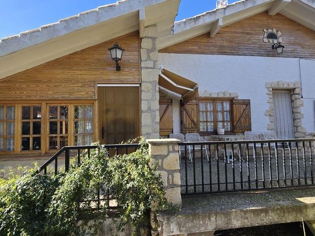 Casa Rural en venta en Cecilia Bartolomé (Mujeres Libres), l'Alt Vinalopó / El Alto Vinalopó
